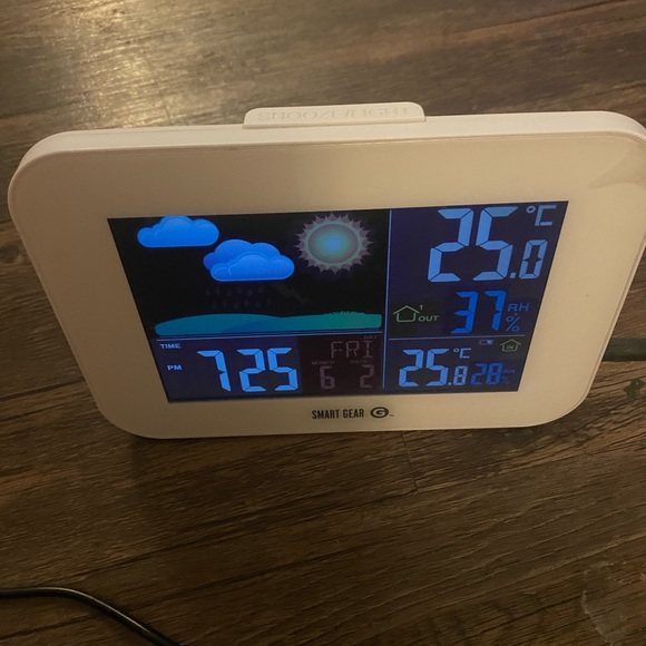 Smart Gear Weather Forecast Station Temperature Humidity Meter With Durable Weat - Picture 1 of 14